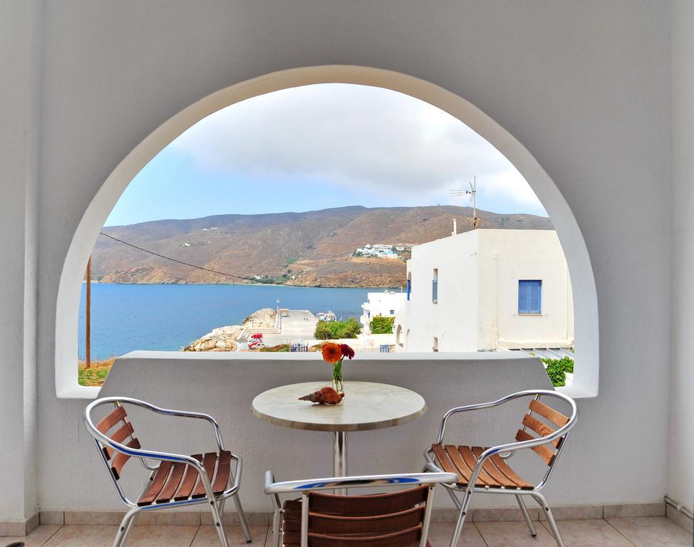 Karkisia Hotel Αιγιάλη Δωμάτιο φωτογραφία