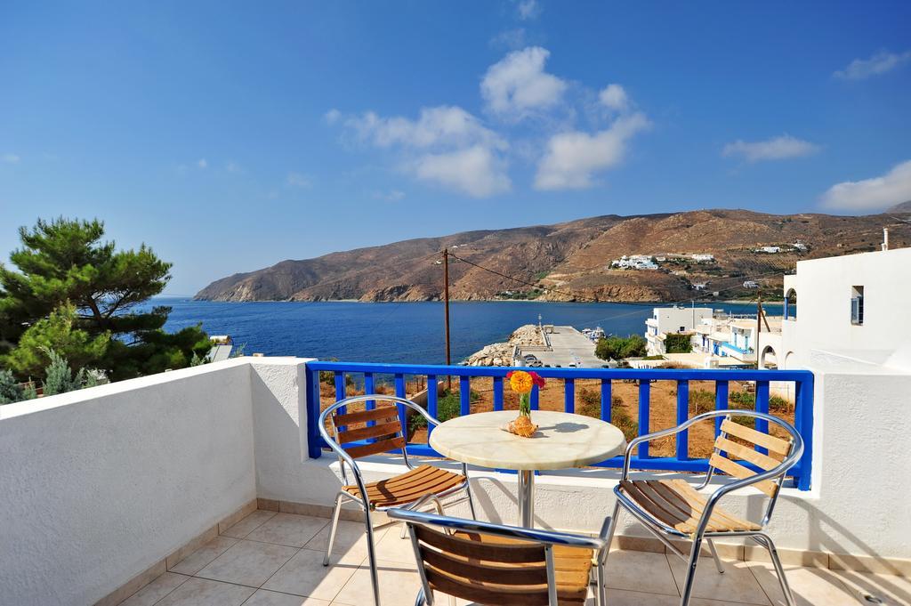 Karkisia Hotel Αιγιάλη Δωμάτιο φωτογραφία