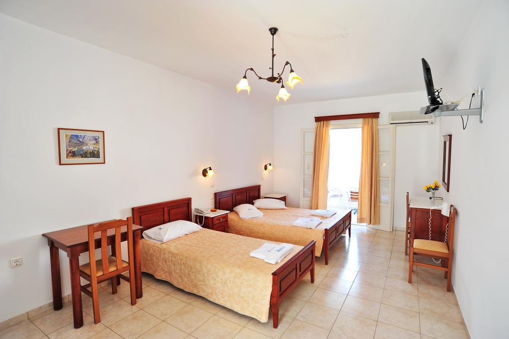 Karkisia Hotel Αιγιάλη Εξωτερικό φωτογραφία